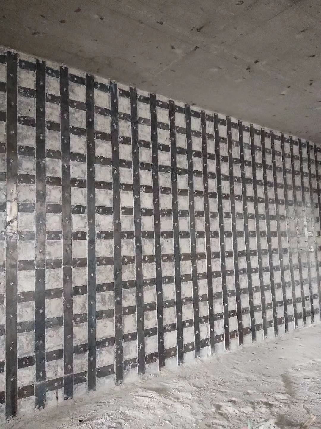 汉川墙面裂缝修补方法